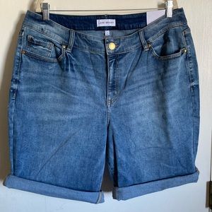 *Lane Bryant New Medium Wash High Rise Curvy Fit Cuffed Bermuda Shorts #MBG